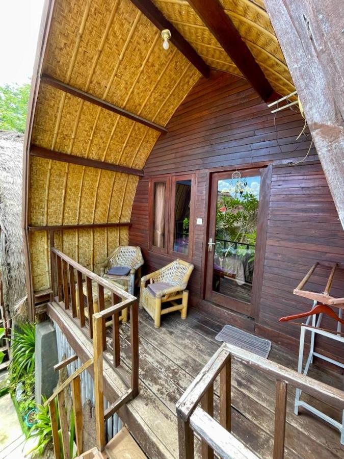 The Golden Ave Bungalow Gili Trawangan Kültér fotó